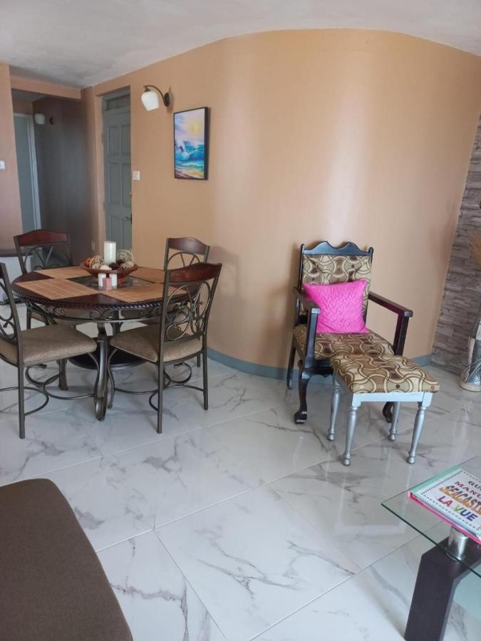 Ferienwohnung Sea Castles La Vue Montego Bay Exterior foto